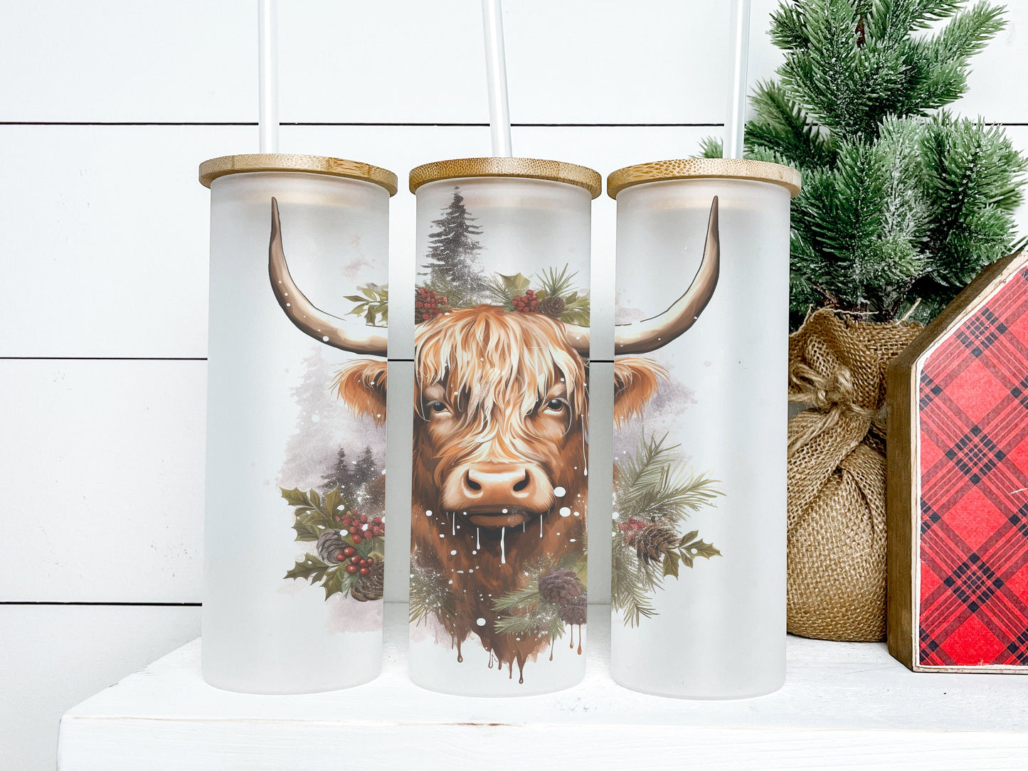 Christmas Highland Cow Tumbler 25oz Frosted Glass Tumbler, Christmas Highland Cow Tumbler, Christmas Cow Tumbler